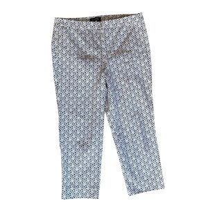 Talbots EUC Chatham Cropped Pants Navy & White Scalloped Tiles, Women’s 12